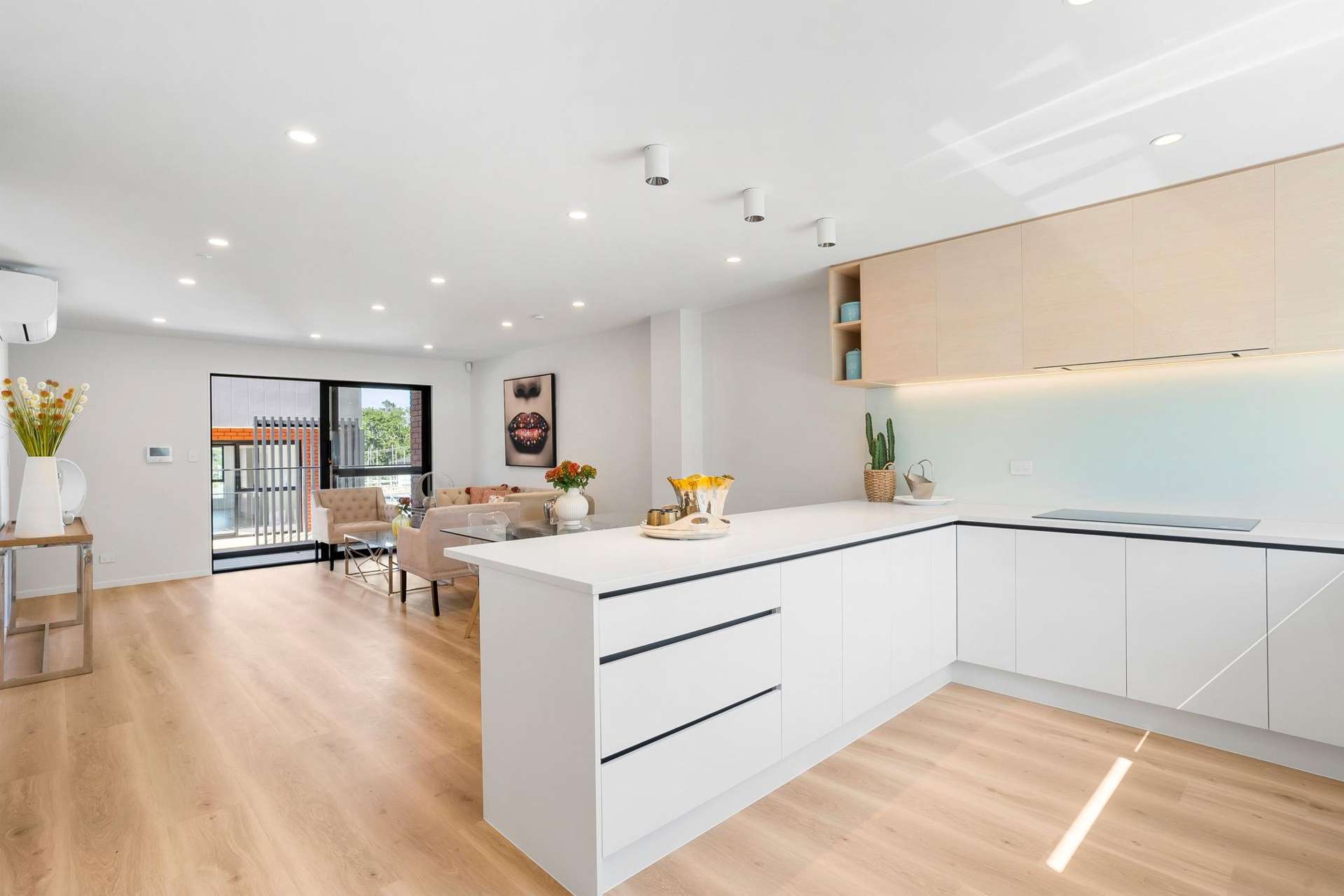 8/26 Morton Avenue Forrest Hill_0