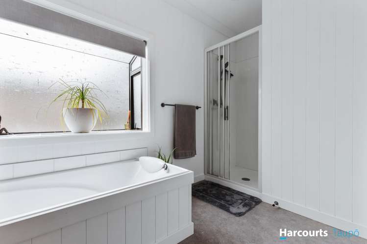 37 Tamatea Road Taupo_8