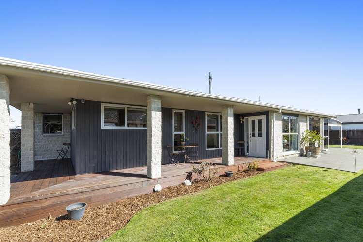 43 Dunbarton Street Redwood_24