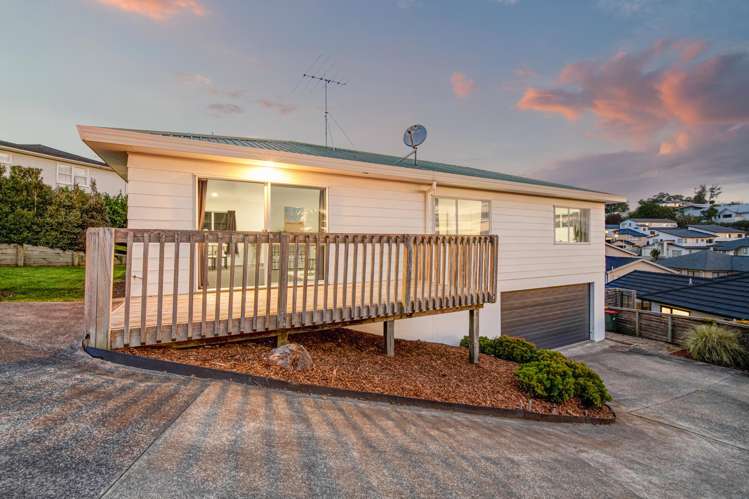 1 Weka Close Red Beach_0