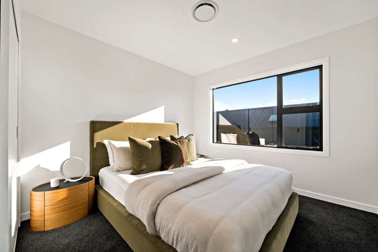 39 Elliot Street Riverhead_24