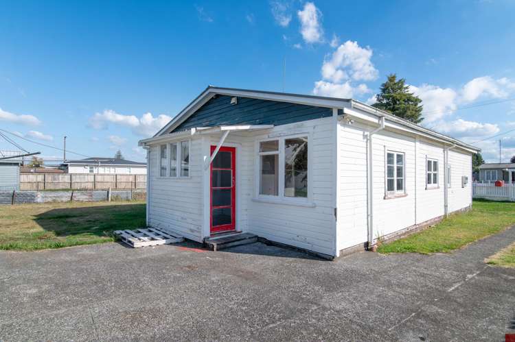 8 Miro Street Mangakino_13