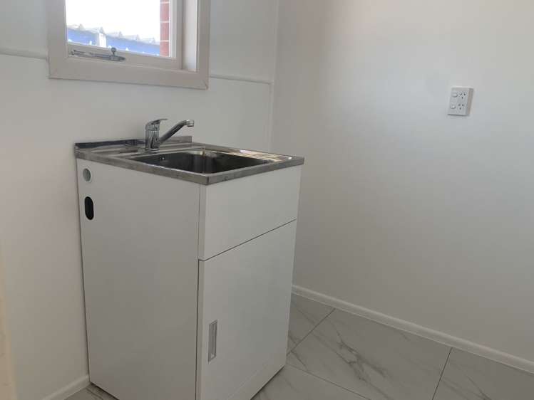 1456a Cameron Road Greerton_12