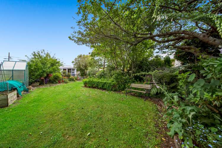 6 Galt Street Hawera_14