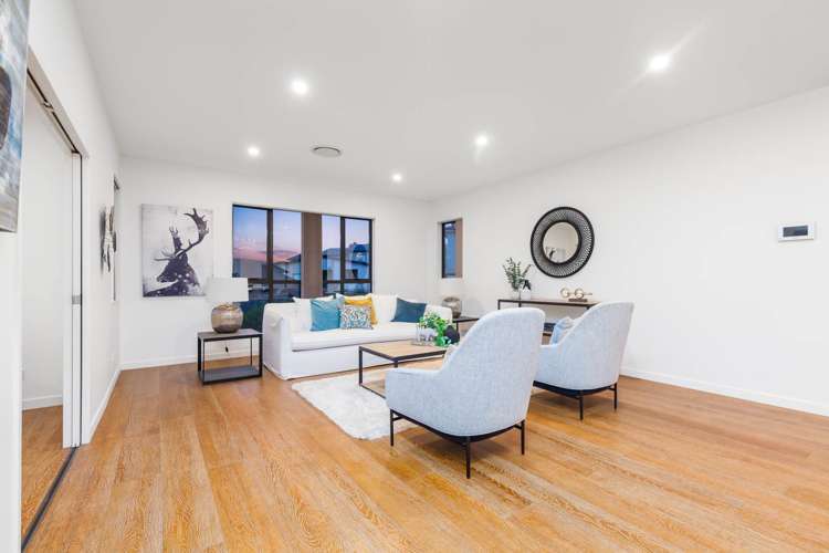 63 Golden Morning Drive Albany Heights_2