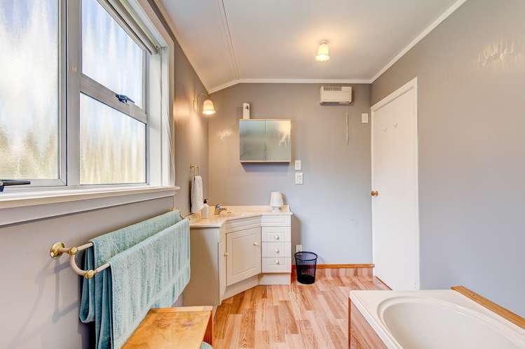 17 Mclellan Street Tawa_9