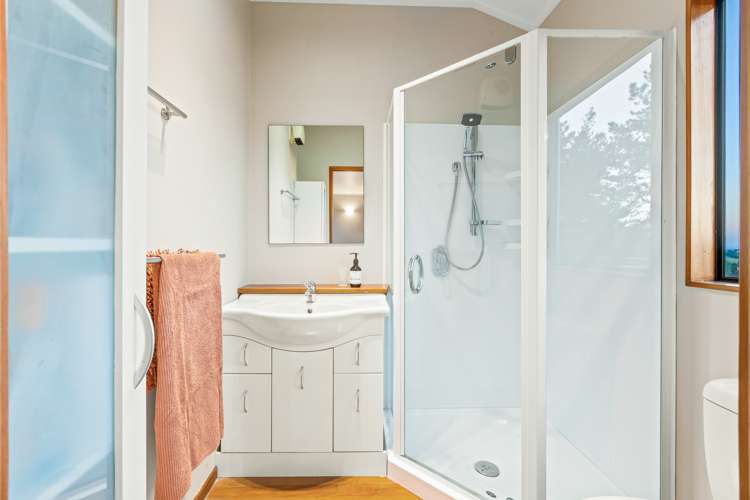 45 Pinetone Road Kumeu_11