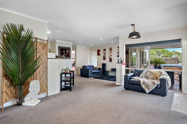 8 Saint Leger Close Huntington Park_2