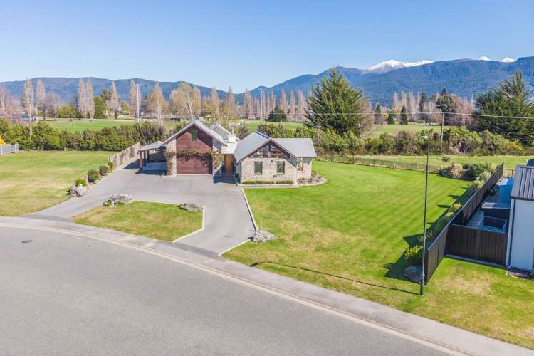 55 Dusky Street Te Anau_18