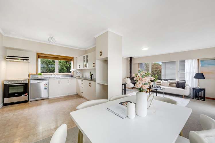 65A Uxbridge Road Mellons Bay_6