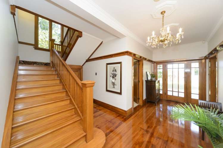 217 Fitzherbert Avenue Fitzherbert_1