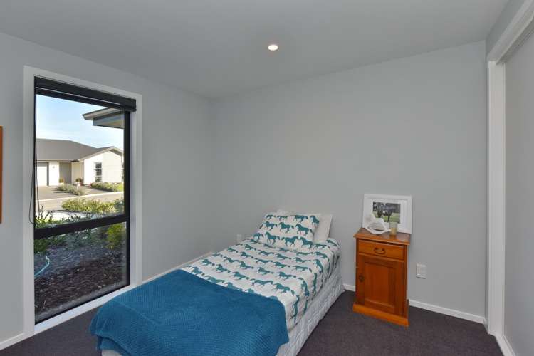 33 Doncaster Avenue Lincoln_19