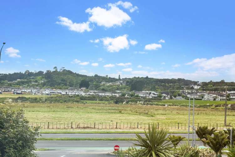 15 Rosewell Crescent Flat Bush_13