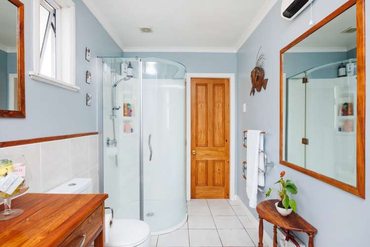 7 Vernon Avenue Takaro_16