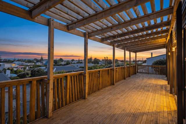 6 Arataki Grove Waitarere Beach_1