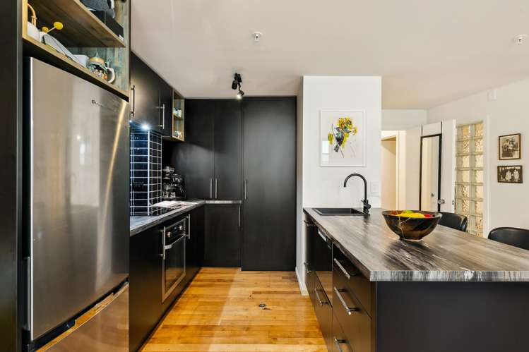 M/8 Egmont Street_2