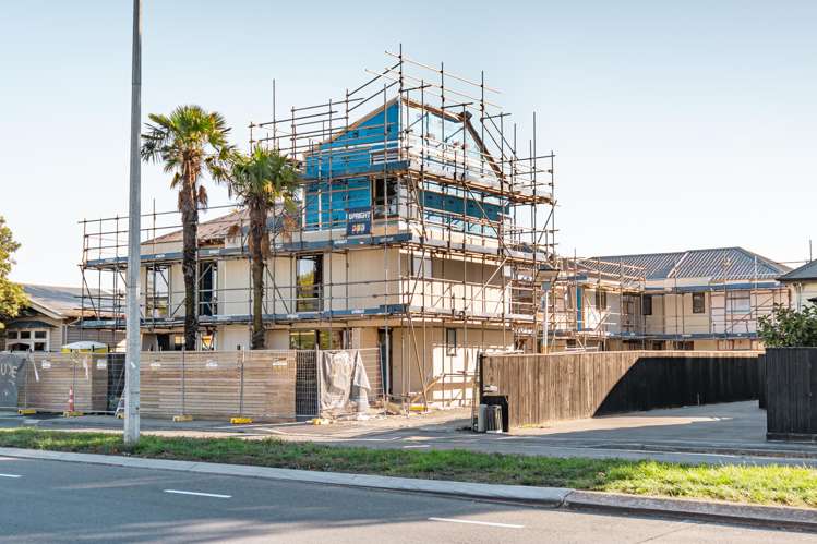 Urban Edge/474 Barrington Street_0