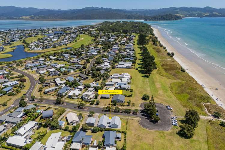 112 Ocean Close Matarangi_39