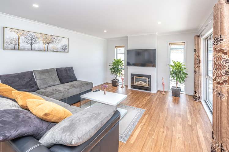 35 Magnolia Crescent Tawhero_5