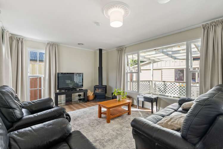 26 Trelawney Road Wainuiomata_2