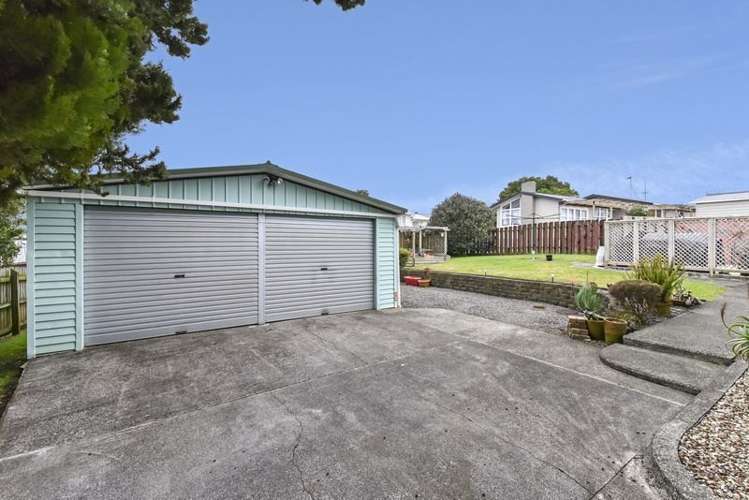 22 Mcquarrie Avenue Wattle Downs_5