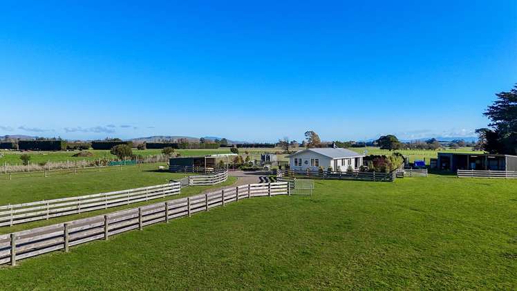 362 Somerset Road Carterton_24