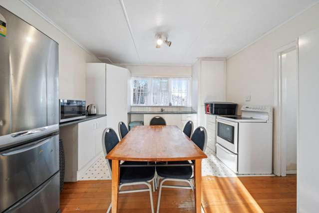 1/81 Gloucester Road Manurewa_4