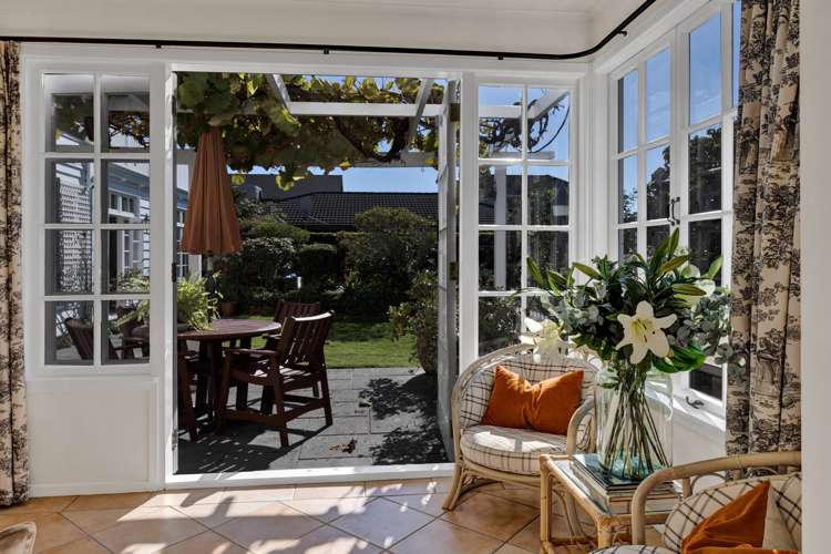 91 Belt Road New Plymouth Central_13