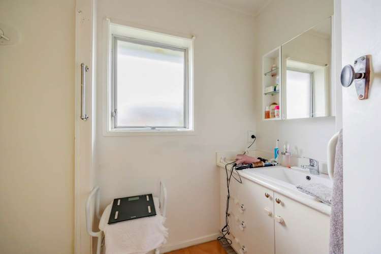 1/27 Nile Road Milford_17