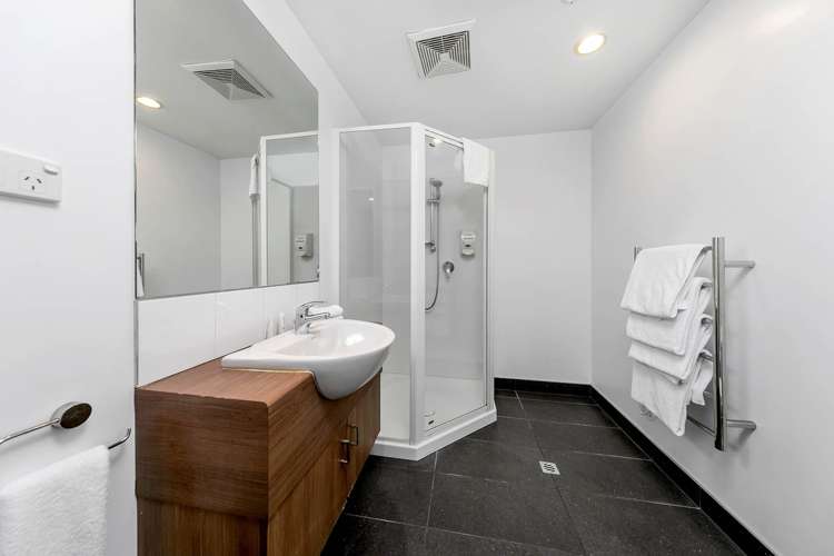 2C/6 St Martins Lane Grafton_9