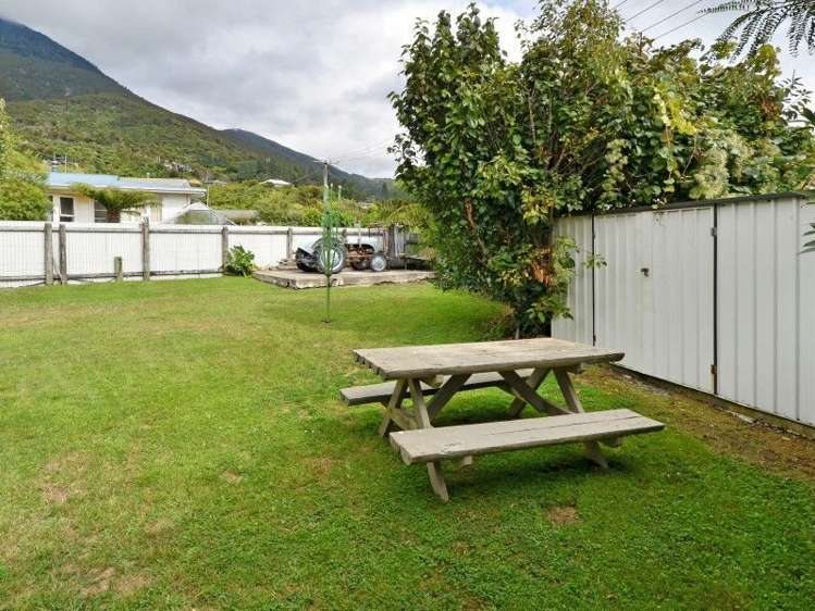 5 The Parade Okiwi Bay_18