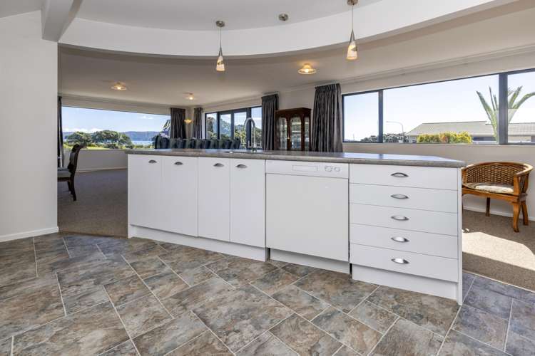 9 Marine Parade Paraparaumu Beach_17