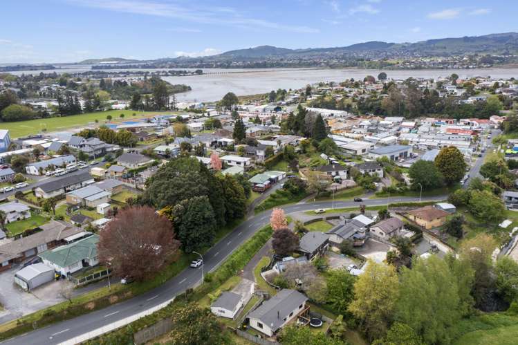 29 Courtney Road Gate Pa_21