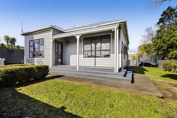 9 Carrington Street Inglewood_16
