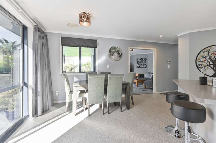 14 Waitaha Place Clive_5