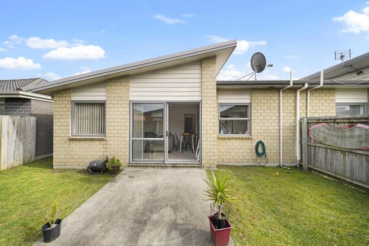 6 Adina Lane Wiri_12
