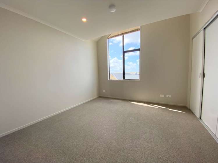 6 Peihana Road Hobsonville_6