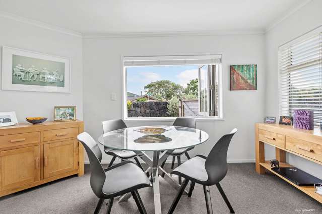 2 Lillian Place Orewa_2