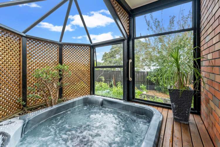 20 Dalmahoy Place Wattle Downs_14