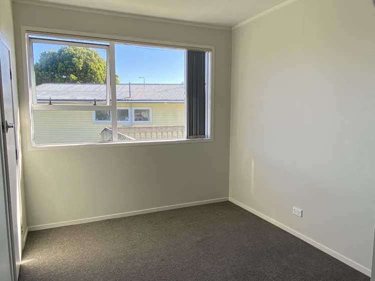1/104 Lauderdale Road Birkdale_11