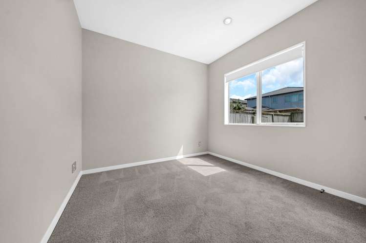 10 Puoro Street Flat Bush_32