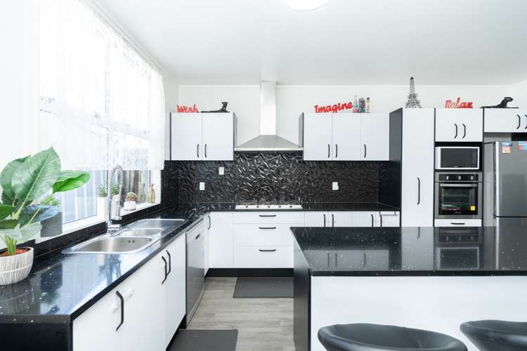 192b Tramway Road Enderley_13