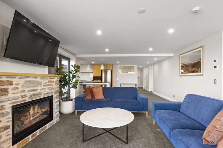 Unit 1003/327 Frankton Road Town Centre_2