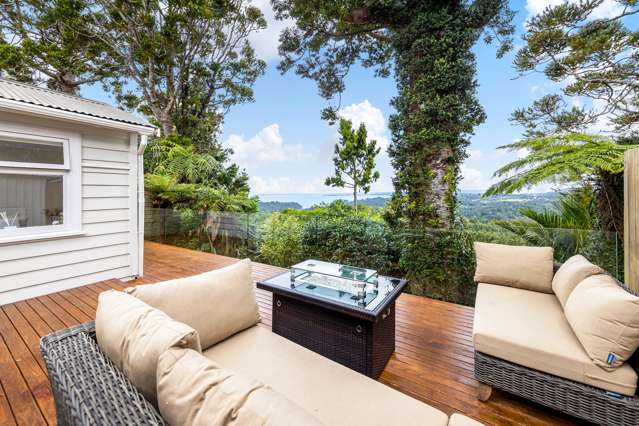 114 Scenic Drive Titirangi_2