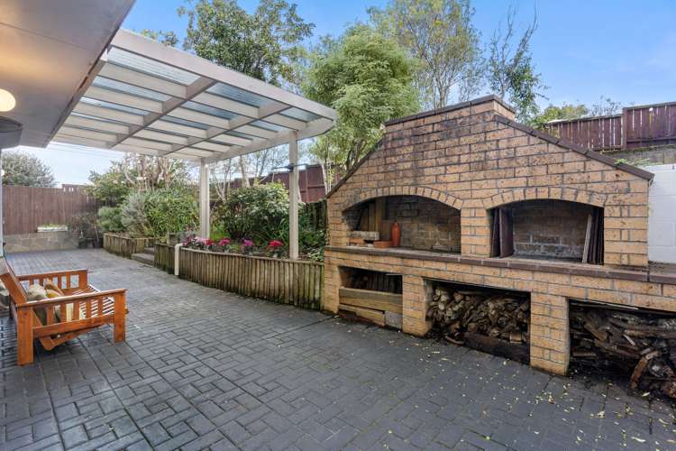 25 Olena Avenue Sunnyhills_12