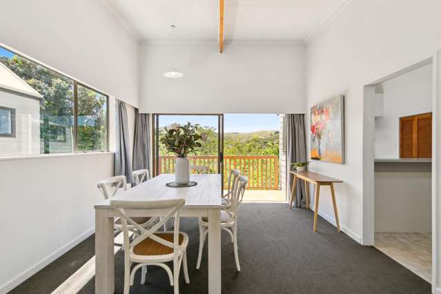 81 Fyvie Avenue Tawa_3