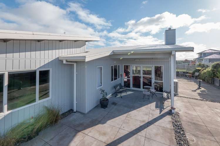 3 Denby Heights Hawera_17