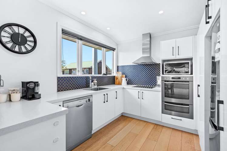 27 Norcross Avenue Henderson_10