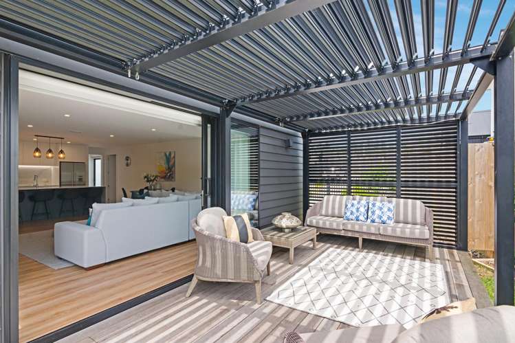 9 Koiora Lane Long Bay_2