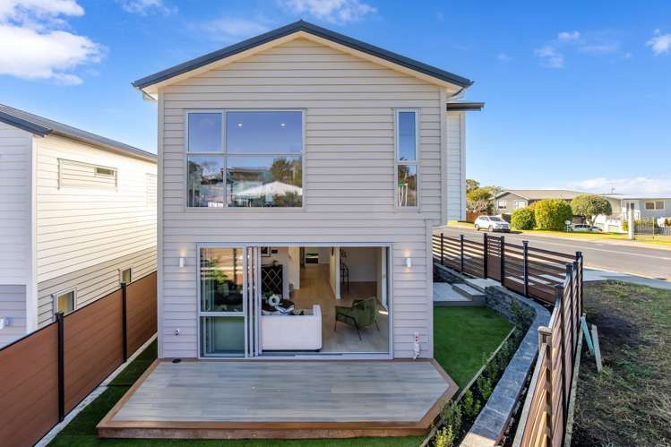 7 Sunrise Avenue Murrays Bay_27